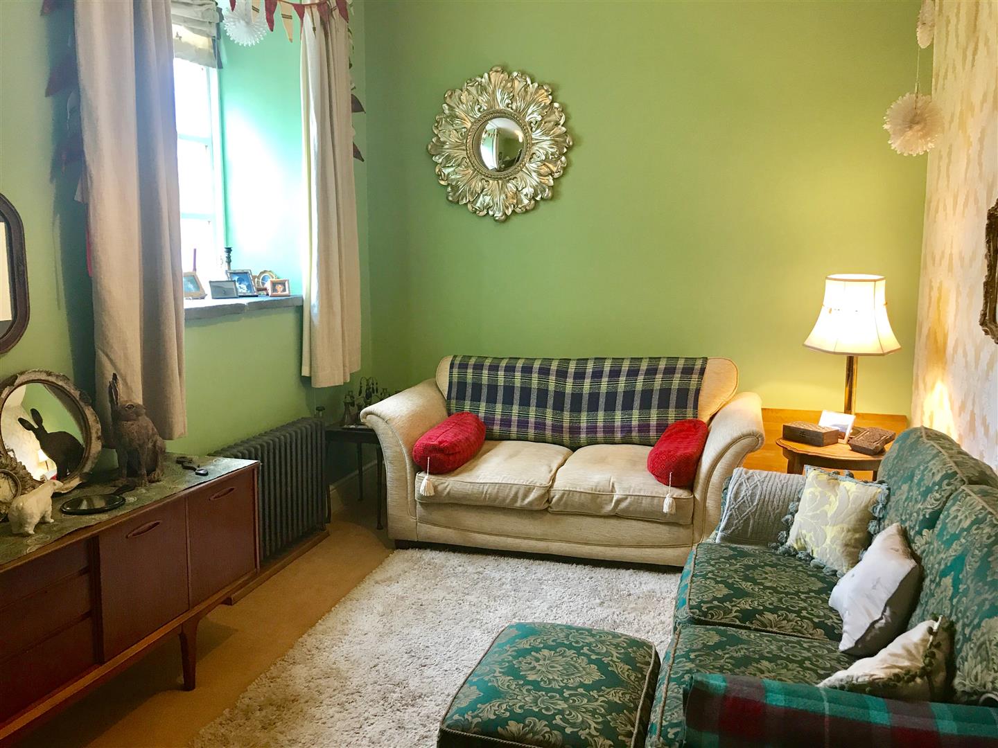 SITTING ROOM